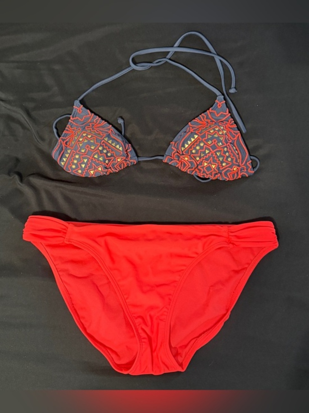 Xhilaration Mixed Size Embroidered Triangle Bikini Set XS Top L Bottom NWOT